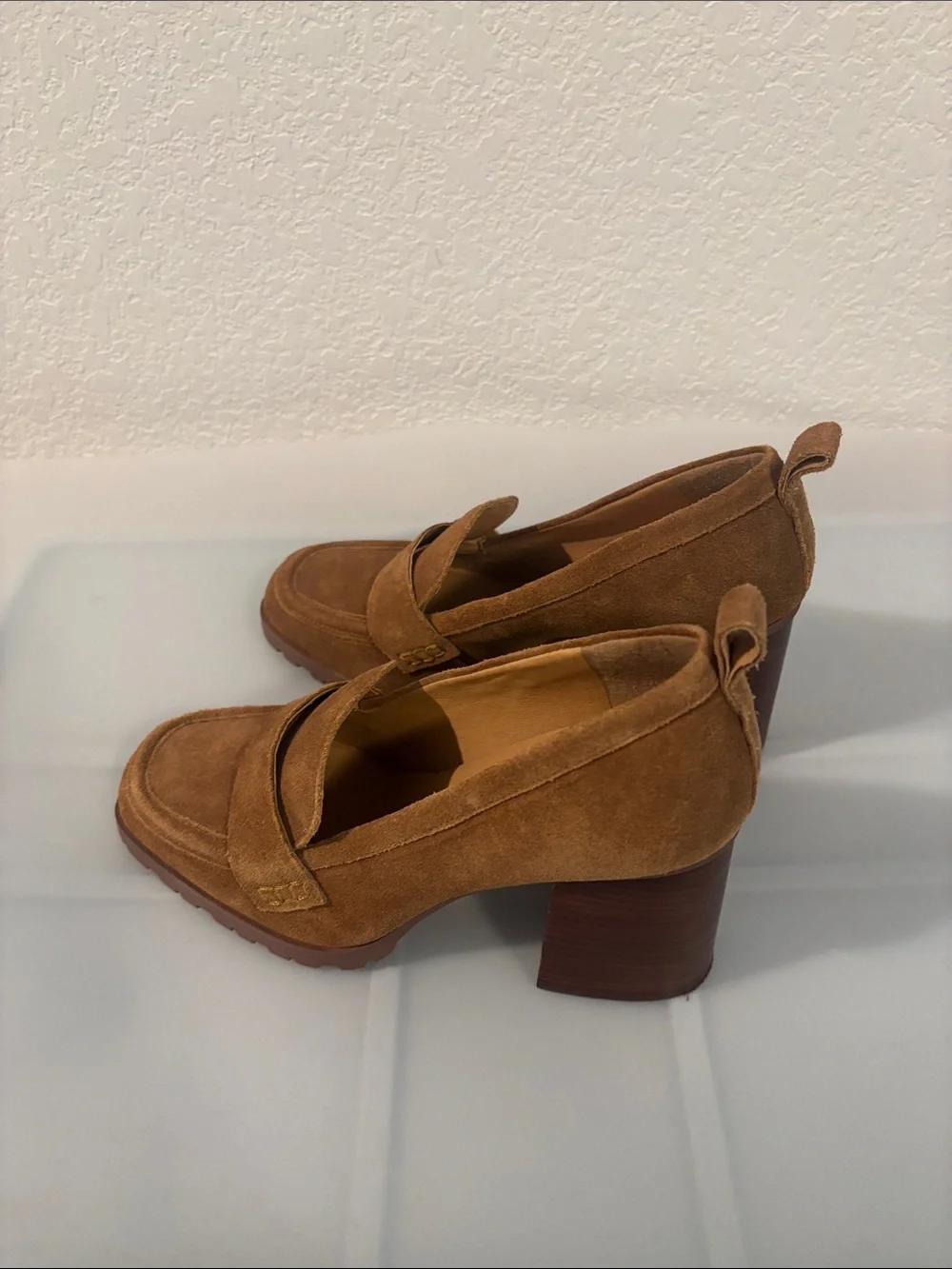 Crown Vintage suede platform loafers camel brown color SZ 9 3” Heel Desert Boho